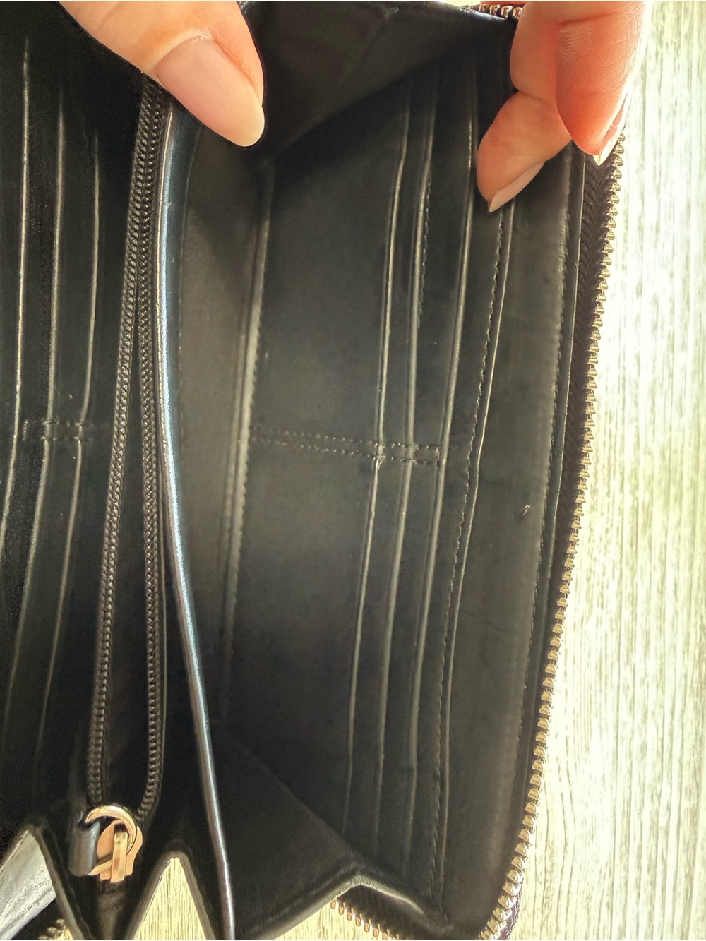 Coach Signature Pattern Wallet - Picture 5 of 14